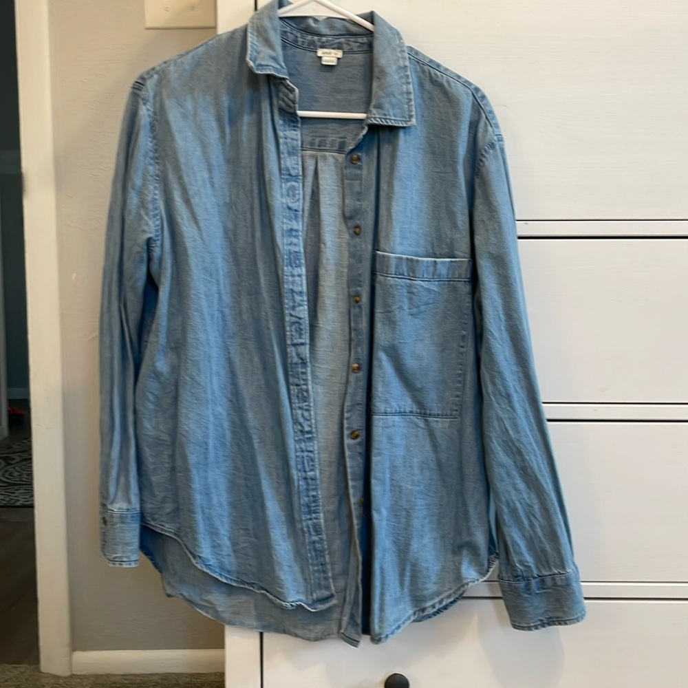 Aerie Anytime Fave Shirt Chambray Button Down